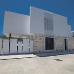 Geraeumige Mit Grossem Garten Und Pool By Interhome Feriehus Protaras