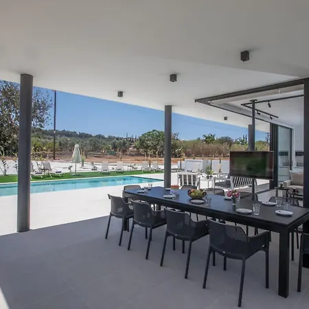 Geraeumige Mit Grossem Garten Und Pool By Interhome Protaras