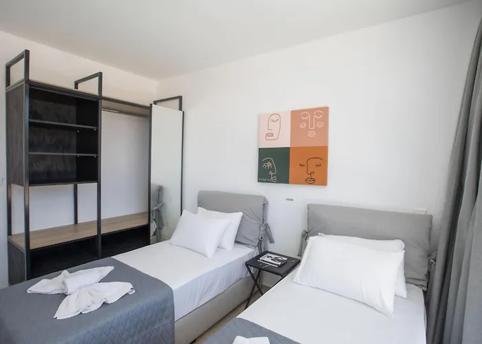 Geraeumige Mit Grossem Garten Und Pool By Interhome Protarász